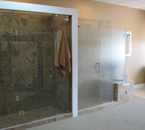 Paradise Glass and Mirror offers Showers in Naples, FL